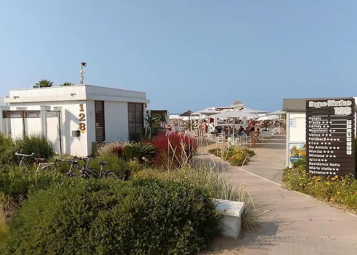 Hotel Etna