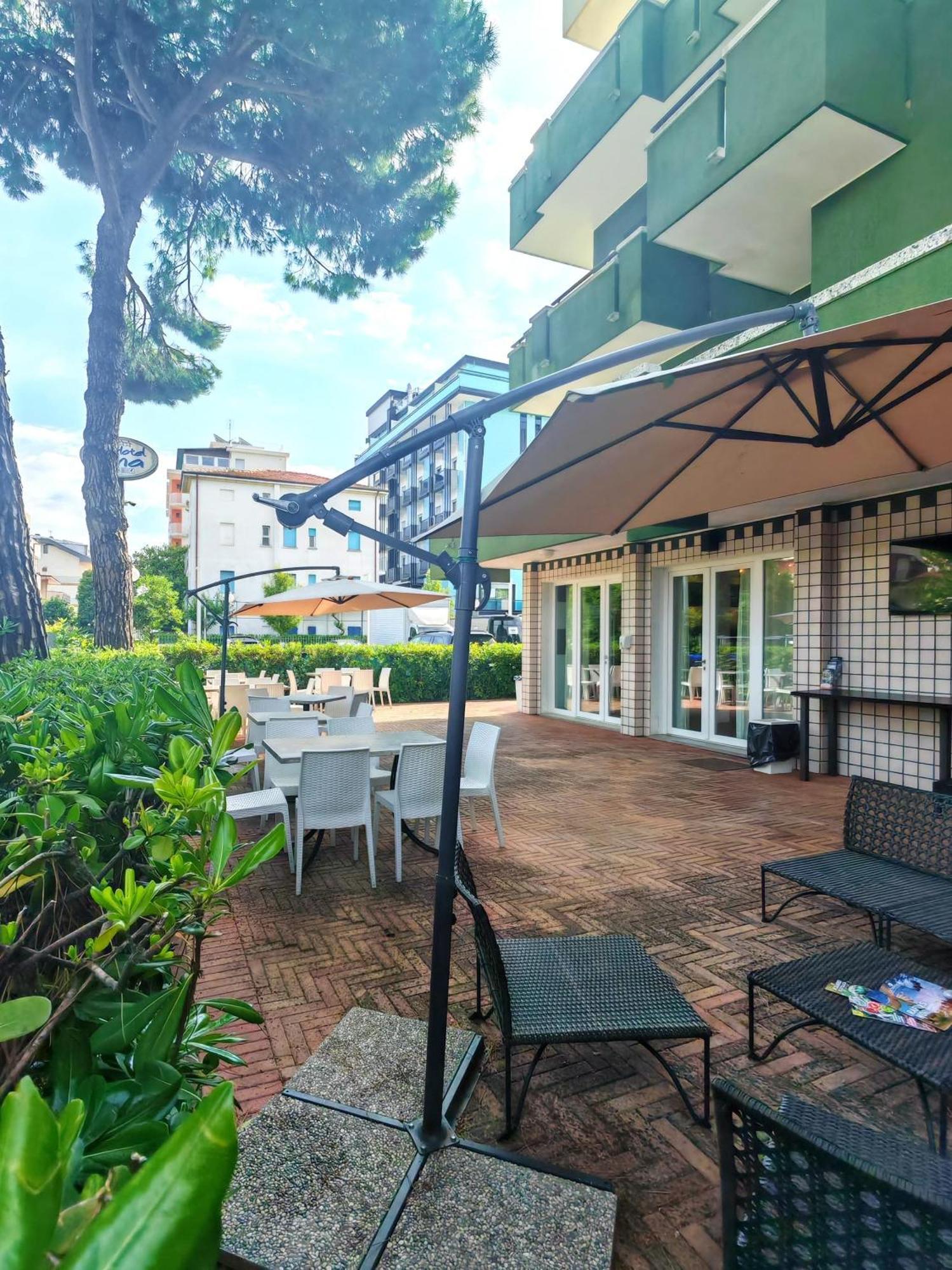 Etna Hotel 3*
