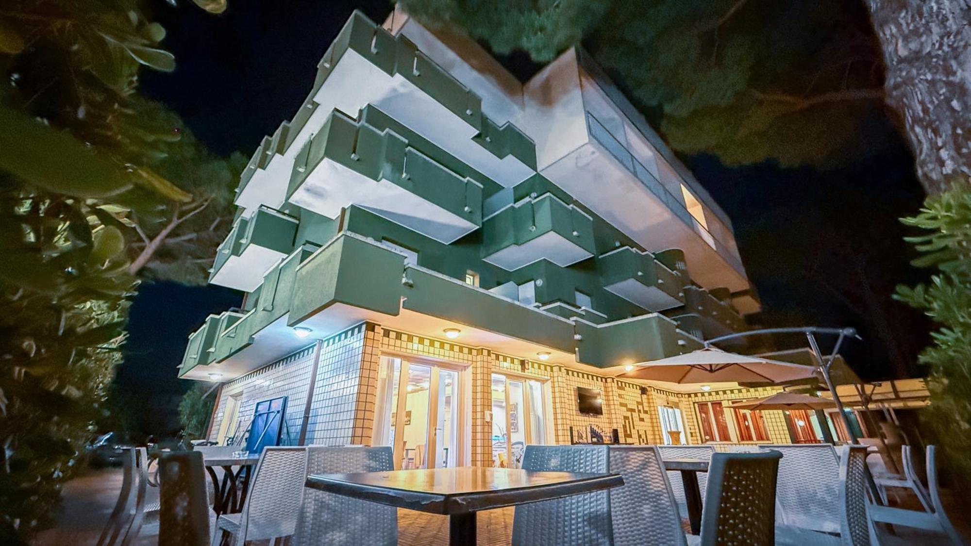 Etna Riccione