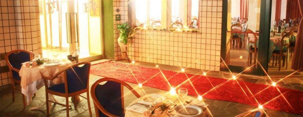 Hotel Etna - Nuova Gestione Romagnola Parcheggio Riccione