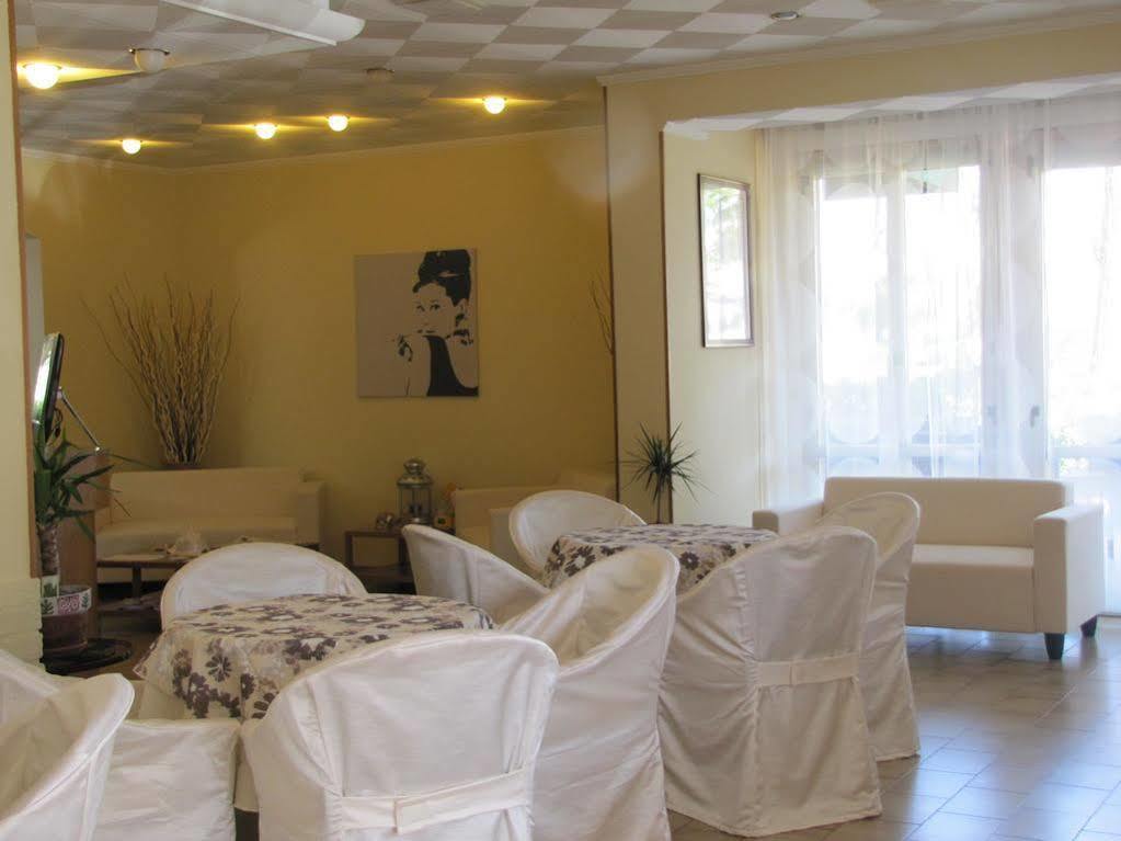 Etna - Nuova Gestione Romagnola Parcheggio 3*