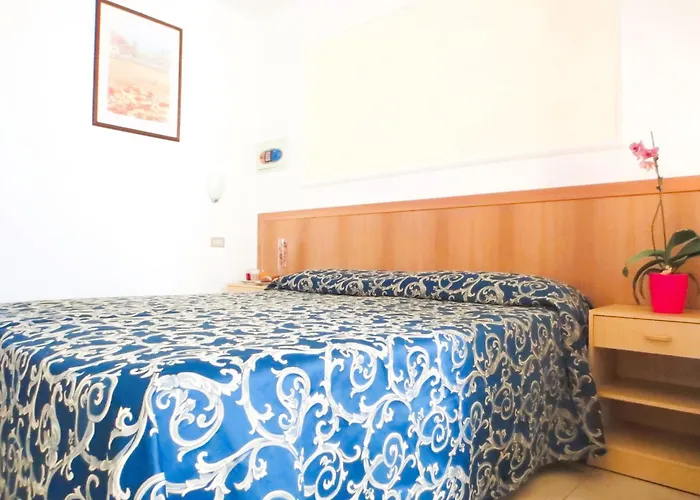 Hotel Etna